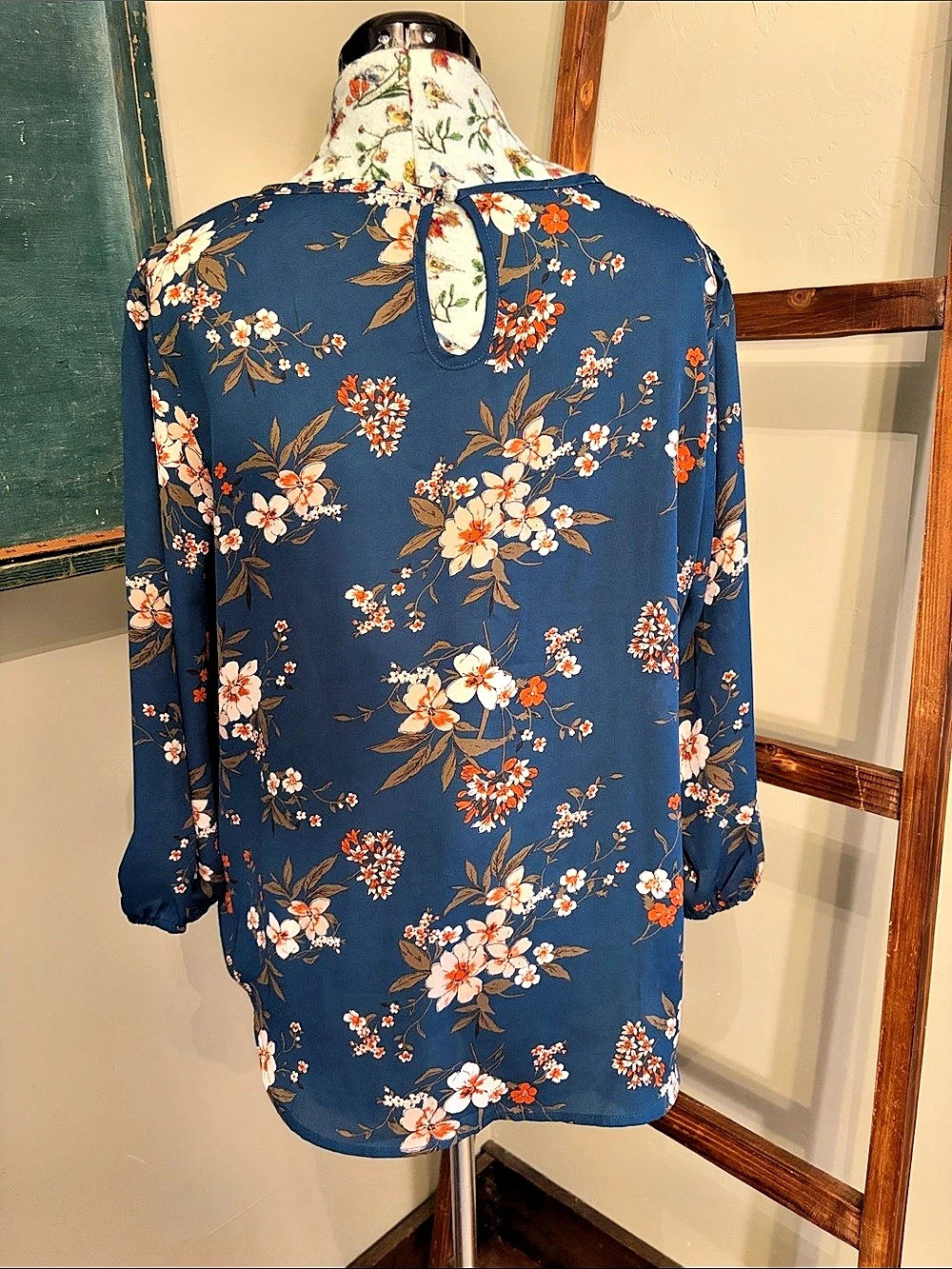 Papermoon Floral Long Sleeve Blouse in Blue XL Like New - Picture 2 of 5